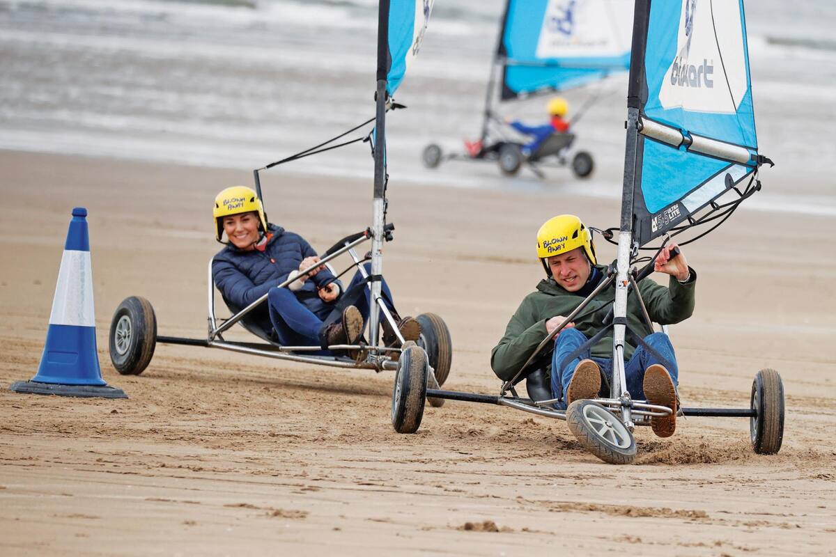 Los Duques de Cambridge recordaron sus épocas de universitarios en St. Andrew’s, donde se conocieron y enamoraron veinte años atrás.