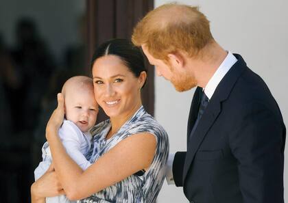Los duques de Sussex durante su gira por el sur de África