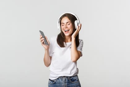 Los earworms estarían relacionados con los mecanismos de la memoria musical y la forma en que el cerebro procesa y almacena la música (Foto de carácter ilustrativo: Freepik)