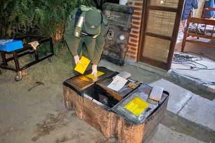 Los efectivos de Gendarmería detectaron la driga dentro de tres tanques