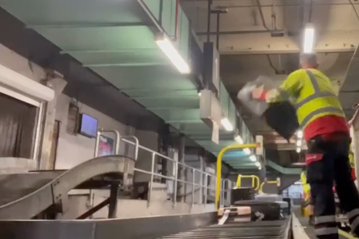 Los empleados de una compañía de transporte de equipaje fueron exhibidos en redes sociales