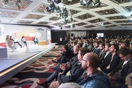 Los empresarios coincidieron en que el Gobierno está preparando el terreno para que cuando, se normalice la economía, la industria arranque; piden reglas de juego claras que se mantengan en el tiempo