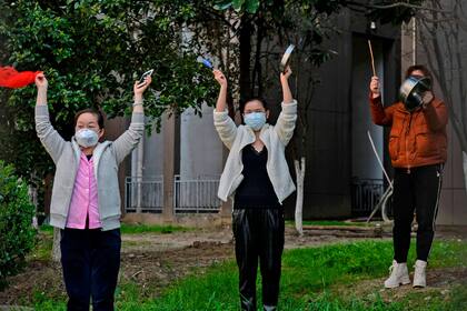 Los enfermos ya son más de 210 mil en todo el mundo y se originó en un mercado de animales salvajes del centro de China, que hoy hay logrado frenar el avance