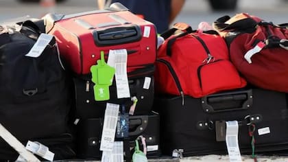 Los equipajes vienen llenos de bacterias y gérmenes de los aeropuertos.