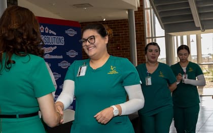 Los equipos financiados mediante subvenciones JET tienen como objetivo capacitar a los estudiantes de Texas para empleos en ocupaciones de alta demanda