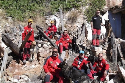 Los equipos que entrenarán en La Pampa son los que trabajan en catástrofes naturales en el mundo