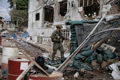 Los escombros de una estación de policía destruida en un ataque de una facción disidente de las FARC (Archivo)