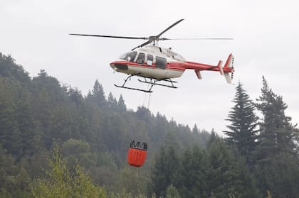 Los esfuerzos se concentran en Río Azul y Loma del Medio mientras que en otras zonas las tareas son principalmente de enfriamiento.