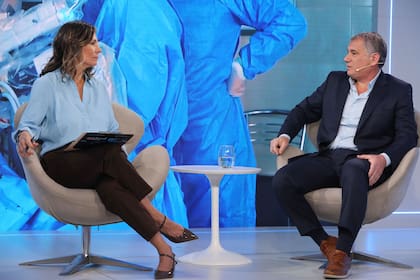 Los especialistas coinciden en que no se le indica robótica a todos los pacientes, sino que depende mucho de cada caso