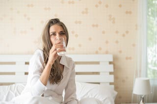 Los psicólogos concuerdan en la clave para el sueño: “Hidrátate antes de consumir cafeína”