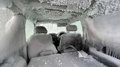 Los especialistas pusieron en duda el buen estado de los autos tras exponerse a temperaturas tan bajas