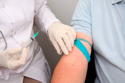 Los exámenes hormonales ayudan a detectar el mal funcionamiento de la glándula tiroides.