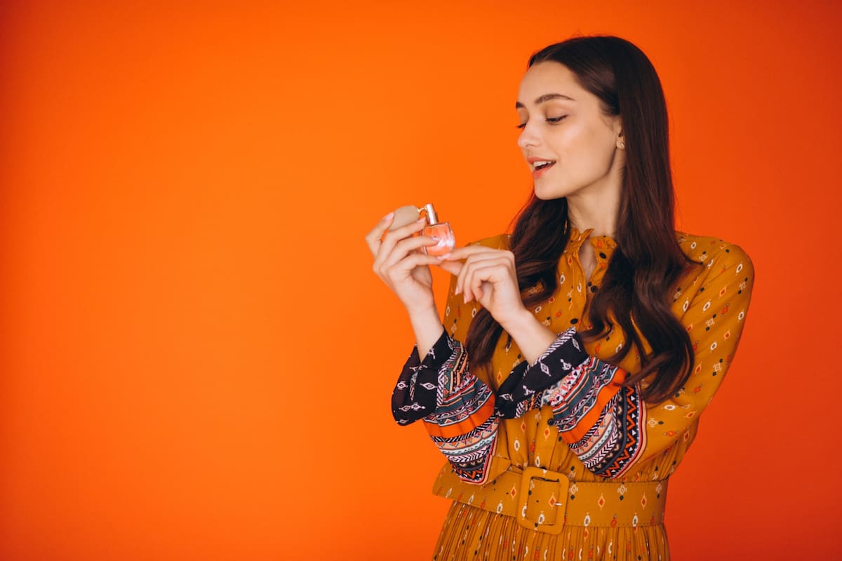 Los expertos en fragancias coinciden en que el otoño boreal es la temporada indicada para destacar los aromas gourmands dulces, como vainilla, caramelo, ámbar y notas amaderadas