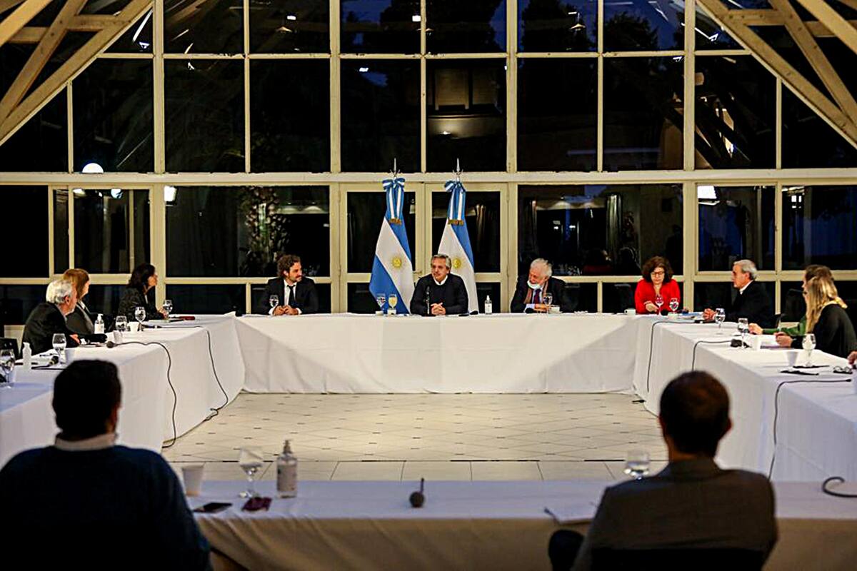 Los expertos le darán luz verde al Presidente para flexibilizar la cuarentena