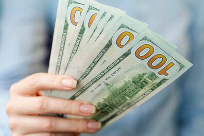 Los expertos recomendaron verificar las comisiones que contempla cada entidad financiera