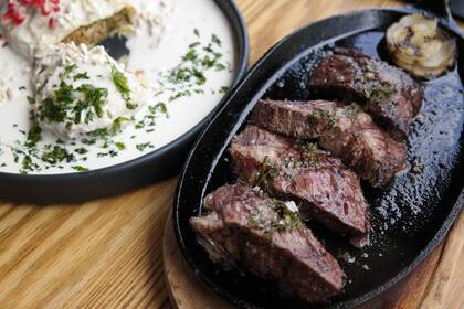 Los expertos recomiendan no calentar la carne en el microondas (Foto de carácter ilustrativo: PIXABAY)