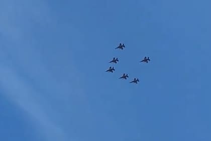 Los F-16 sobrevolaron Buenos Aires