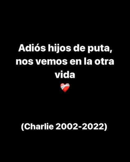 Los familiares de Charlie anunciaron su fallecimiento en la red social.