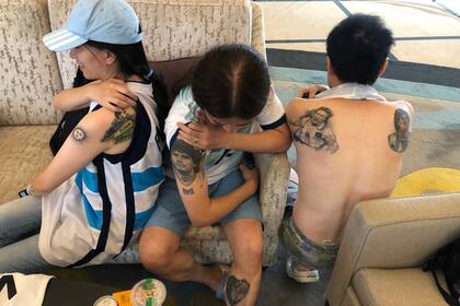 Los fanáticos chinos que alientan por la Argentina