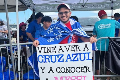 Los fanáticos del Cruz Azul fueron a ver a su equipo... y a Messi en Inter Miami