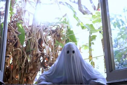 Los fantasmas vienen marchando