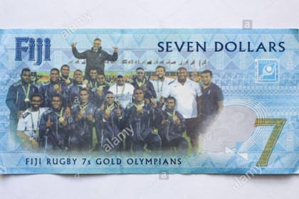Los festejos por las medallas doradas olímpicas en rugby son nacionales en Fiji: hace cinco años el gobierno emitió un billete de 7 dólares por el triunfo en rugby en Río de Janeiro; ahora las calles se cubrieron con bailes y banderaas.