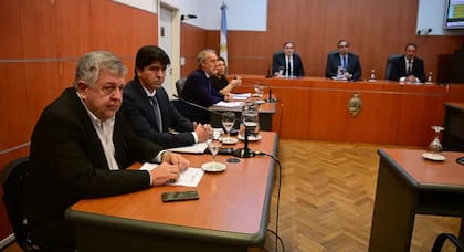 Los fiscales Carlos Stornelli y Jose Agüero Iturbe en la audiencia con los jueces de la Cámara Federal porteña