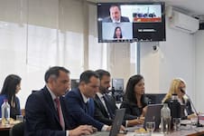 La fiscalía solicitó penas de hasta cinco años de prisión para cuatro exoficiales de la Armada