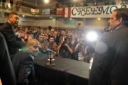 Los flashes para Verón, el nuevo presidente del Pincha