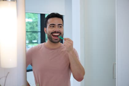 Los flossers GUM ProfessionalClean facilitan la limpieza entre los dientes, una zona a la que el cepillo no siempre llega.