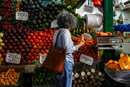 Los fondos de SNAP están destinados a la compra de alimentos frescos y saludables, aunque existen condados en California donde se puede pagar en restaurantes con la tarjeta de CalFresh (Pexels/WRITE ONDANDELIONS)