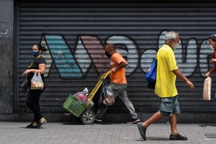 Los fondos podrían servir para aliviar algunas de las penurias de los venezolanos