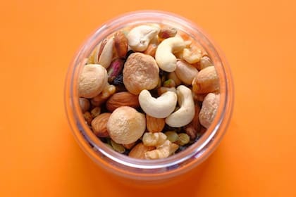 Los frutos secos satisfacen el apetito entre comidas. Foto: Pexels