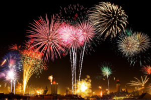 Los fuegos artificiales son signo de celebración y más el Día de la Independencia en Estados Unidos