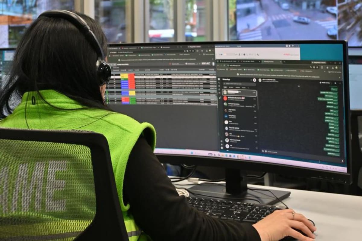 Los funcionarios analizaron el uso de cámaras inteligentes para el seguimiento de sospechosos