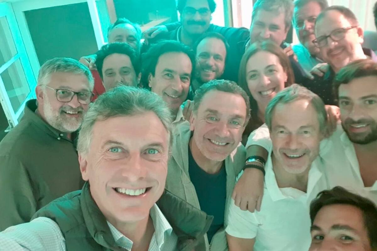 Los funcionarios realizaron un análisis y una planificación de lo que se podría llevar adelante en un eventual segundo mandato de la gobernadora bonaerense