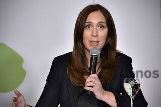 Vidal manda a sus ministros a defender la gestión en los medios