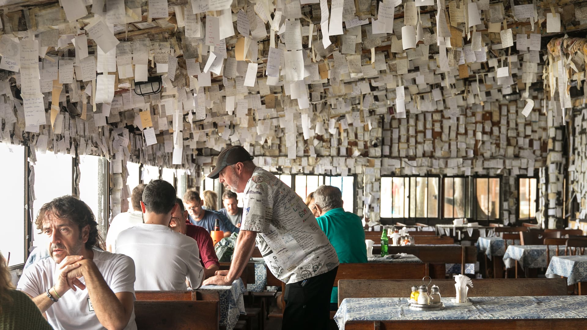 El Bar do Arante recibe visitantes de todas partes del mundo.