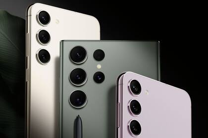 Los Galaxy S24 repetirán, con cambios menores, el diseño de la generación S23; el S24 Ultra será el único que traiga el lápiz para escribir en pantalla