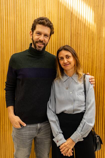 Los galeristas Gabriel Bitterman y Abril Bellati en el desayuno realizado en Espacio Udaondo