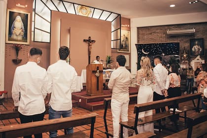 Los Gallardo ocuparon la primera fila de la iglesia