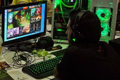 Los gamers que prefieren disfrutar de sus partidas en las computadoras personales también cuentan con varias ofertas en la tienda digital Steam