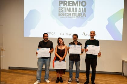 Los ganadores del Premio Estímulo a la Escritura "Todos los tiempos el tiempo"