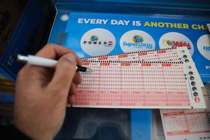 Los ganadores del premio mayor deben acertar los 5 números entre el 1 y el 69, más el Powerball