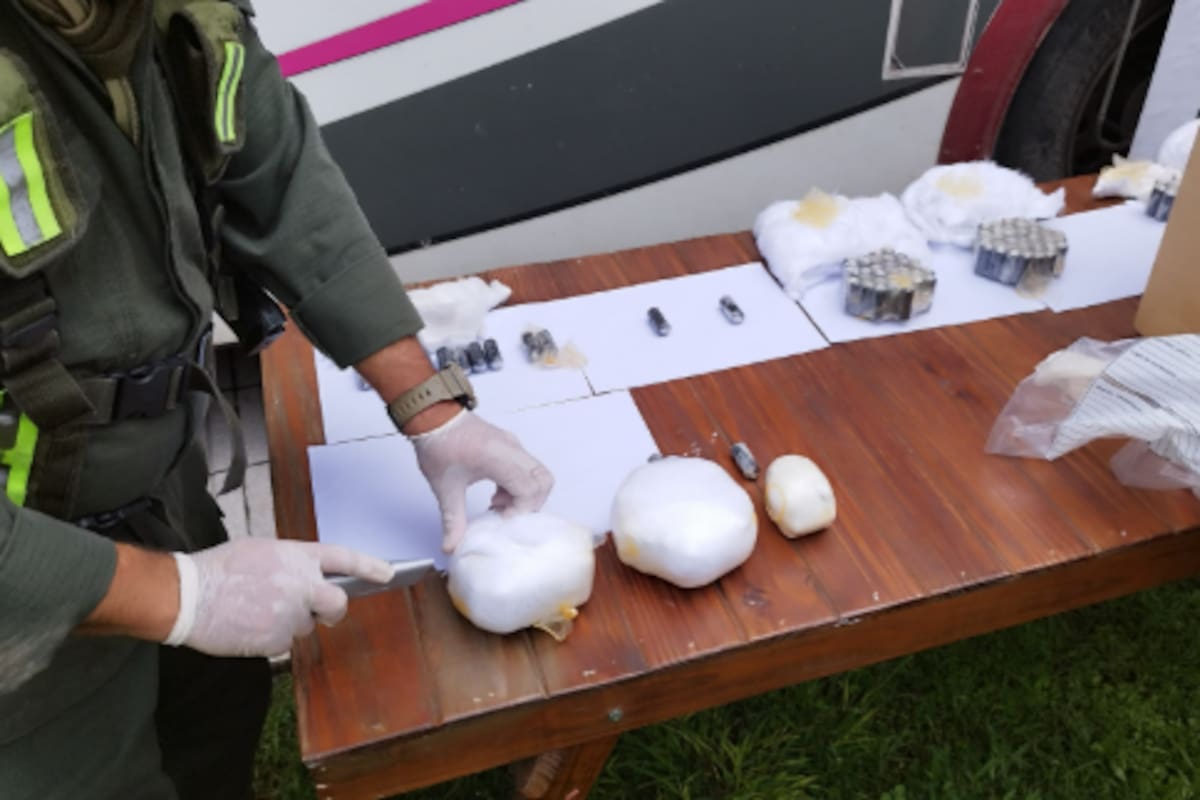 Los gendarmes descubrieron la operación por la actitud de una integrante del grupo.