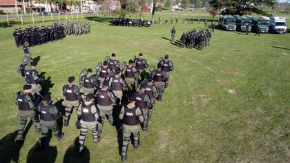 Los gendarmes reciben un aumento a partir de diciembre