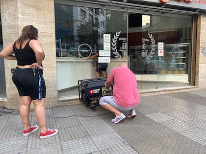 Los generadores, una salvación para los comerciantes
