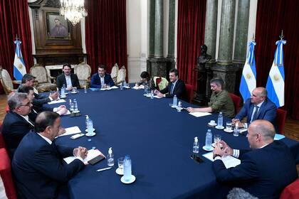 Los gobernadores Capitanich, Quintela, Jalil y Zamora, hoy en el Congreso.