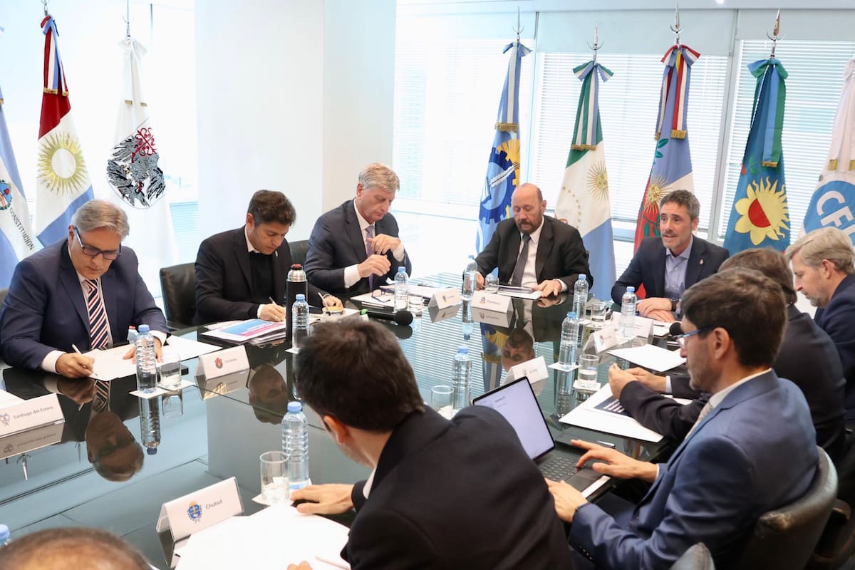 Los gobernadores intentarán desactivar los reclamos por el gasto provincial con números sobre el aumento de la presión tributaria de impuestos nacionales.