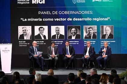 Los gobernadores mineros se mostraron alineados con el Ejecutivo durante la cumbre de negocios en Rosario